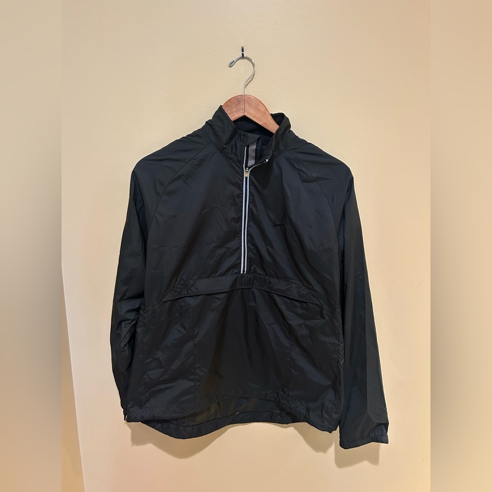 Nike Women’s Clima-Fit Black Windbreaker Jacket Size Medium